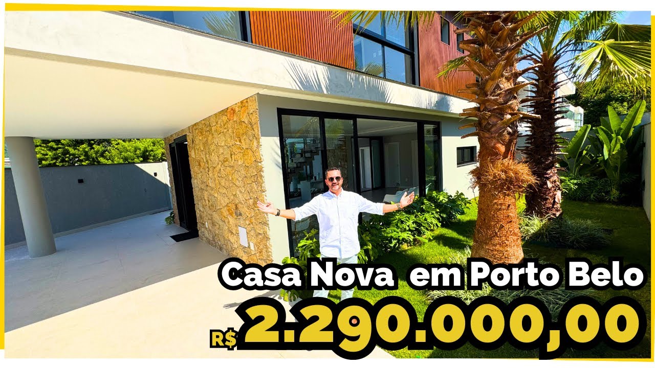 Casa Nova com 4 Suítes, pertinho da Praia em Porto Belo-SC