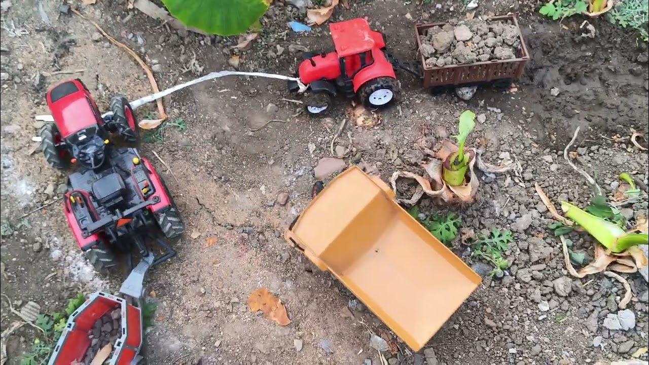 Tractor rescue in dumb truck 🚛