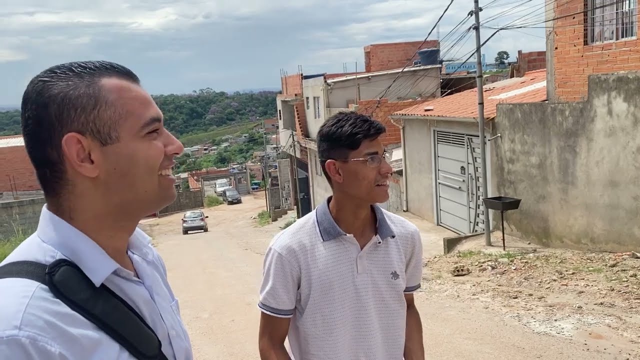 EVÃNGELISMO NA FAVELA DE SP!!! PASTOR É RECONHECIDO!!!