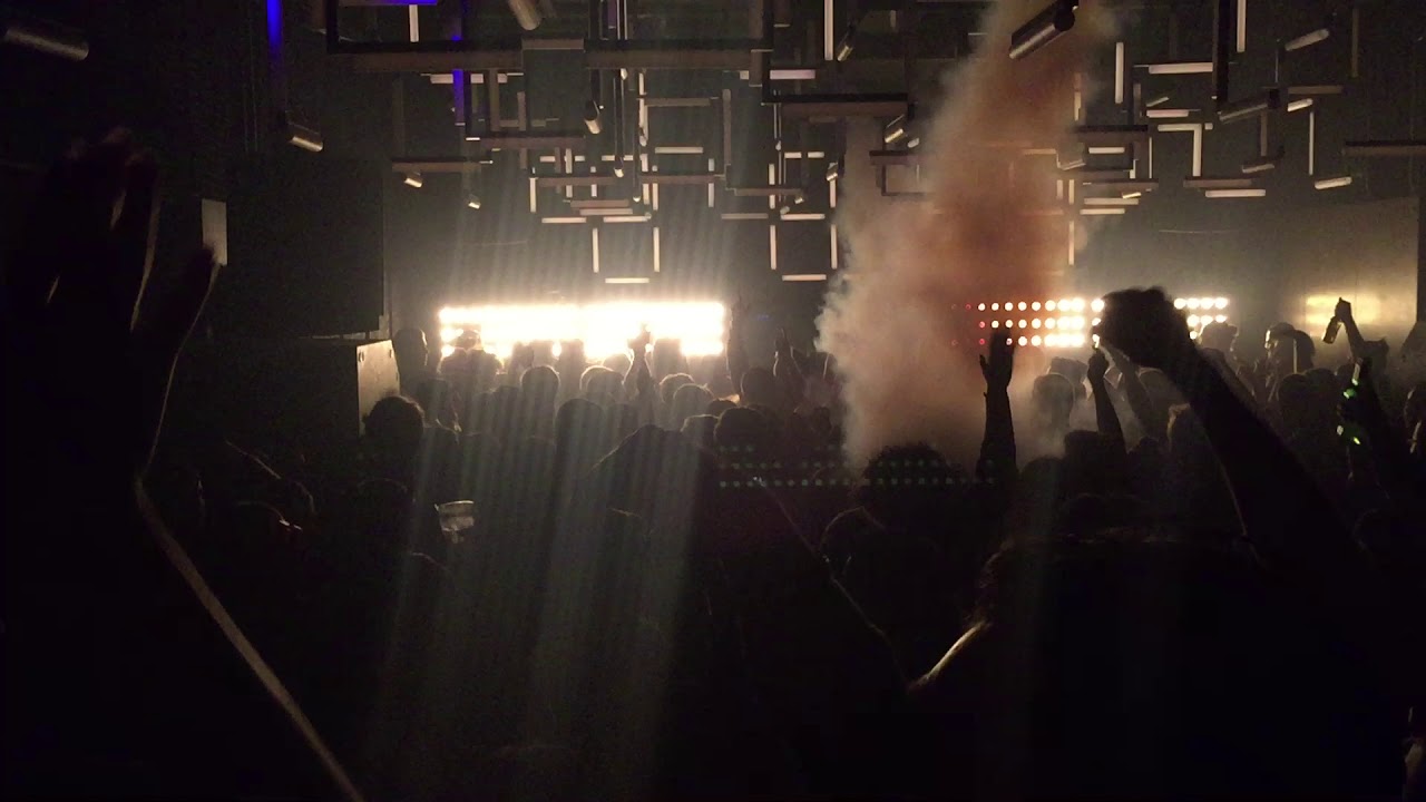 Deborah de Luca live @ _V at Viertel Klub Basel