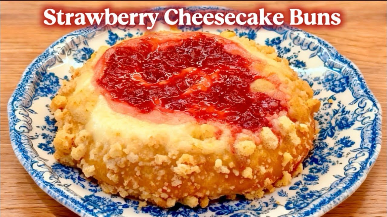 Soft Strawberry Cheesecake Buns | Easy & Fluffy Homemade Recipe 🍓