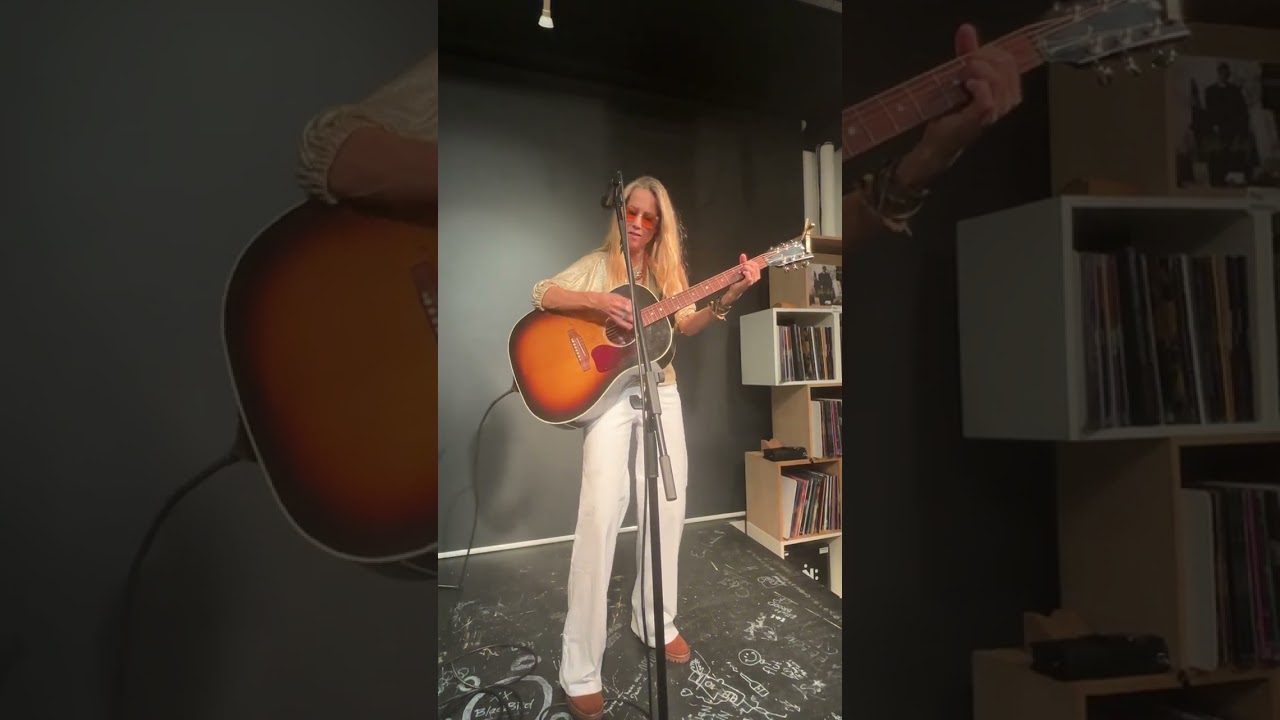 Heather Nova - London Rain (North End Record Store, Haarlem 2025-03-26)