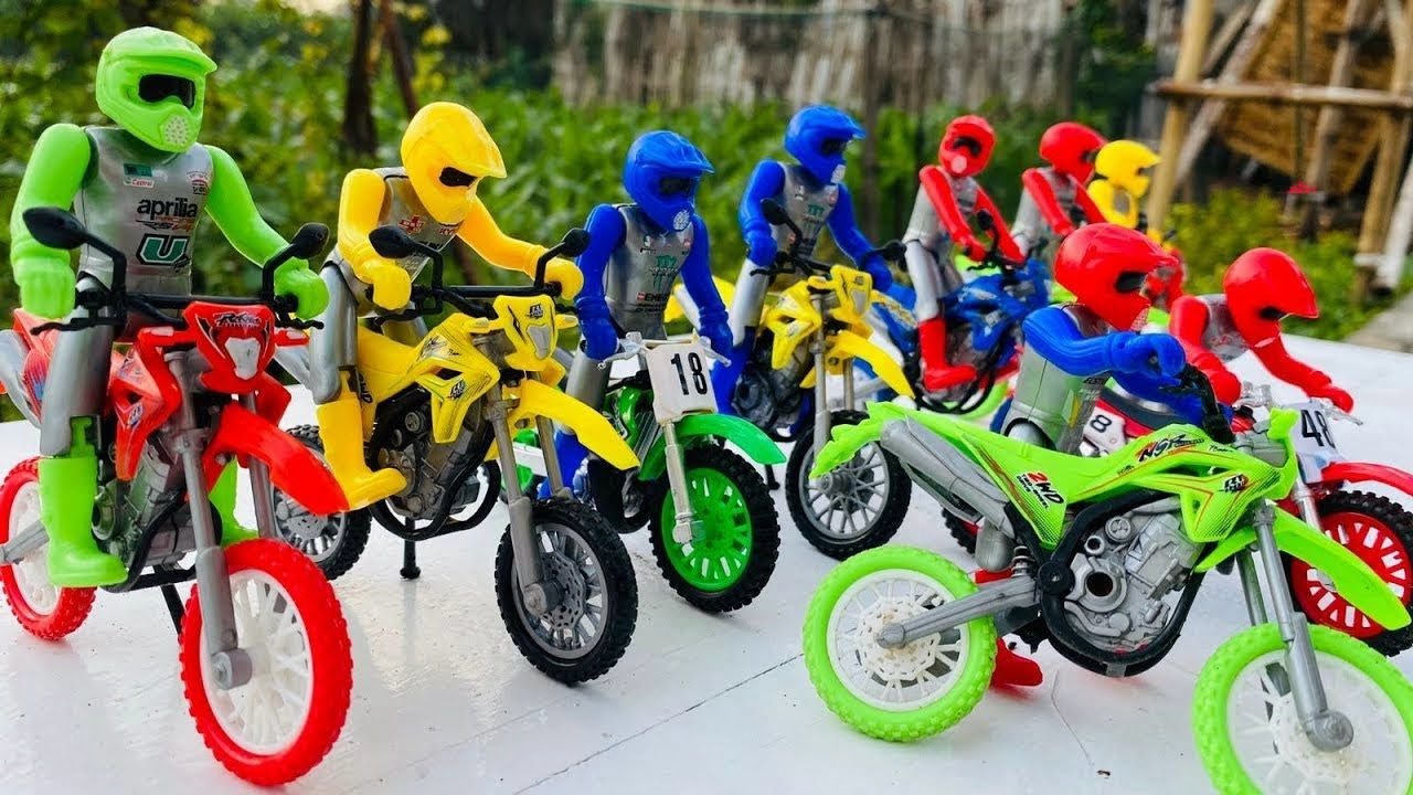 Motocross Challenge Extreme Arena, Team CRF250 vs Team YZ250 World Class Battle