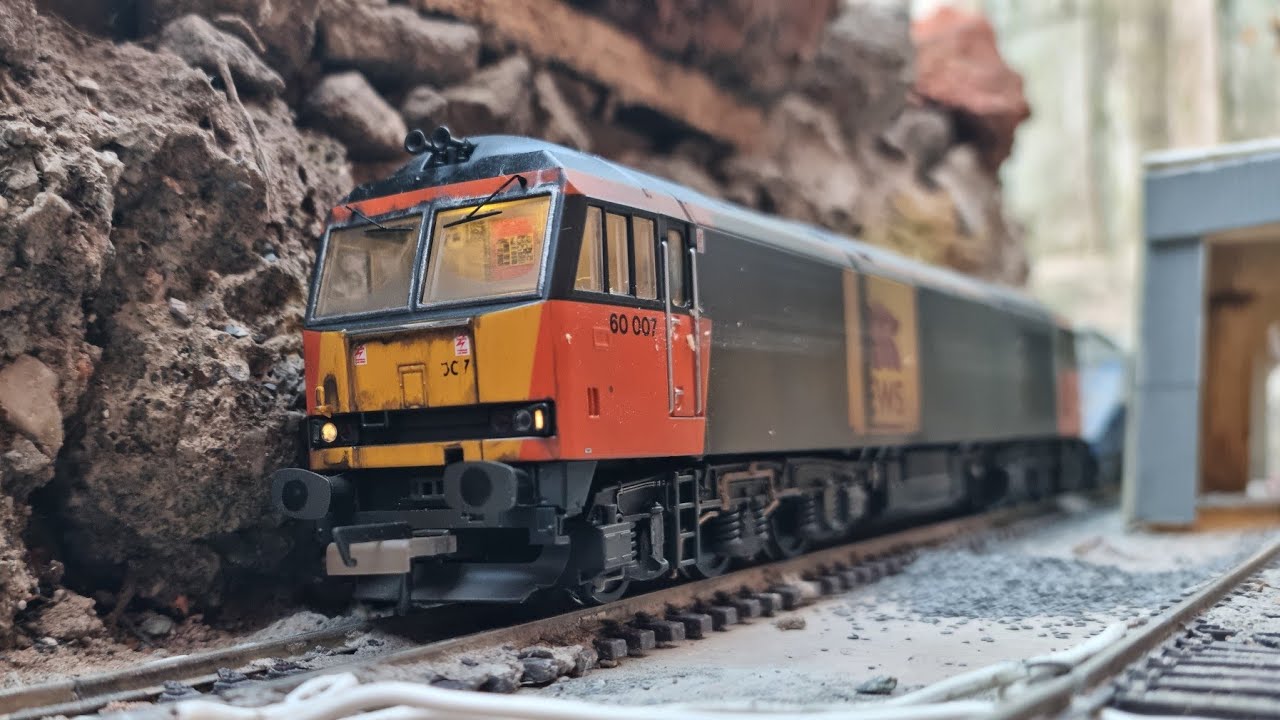 My New Accurascale class 60007 in Loadhaul livery.