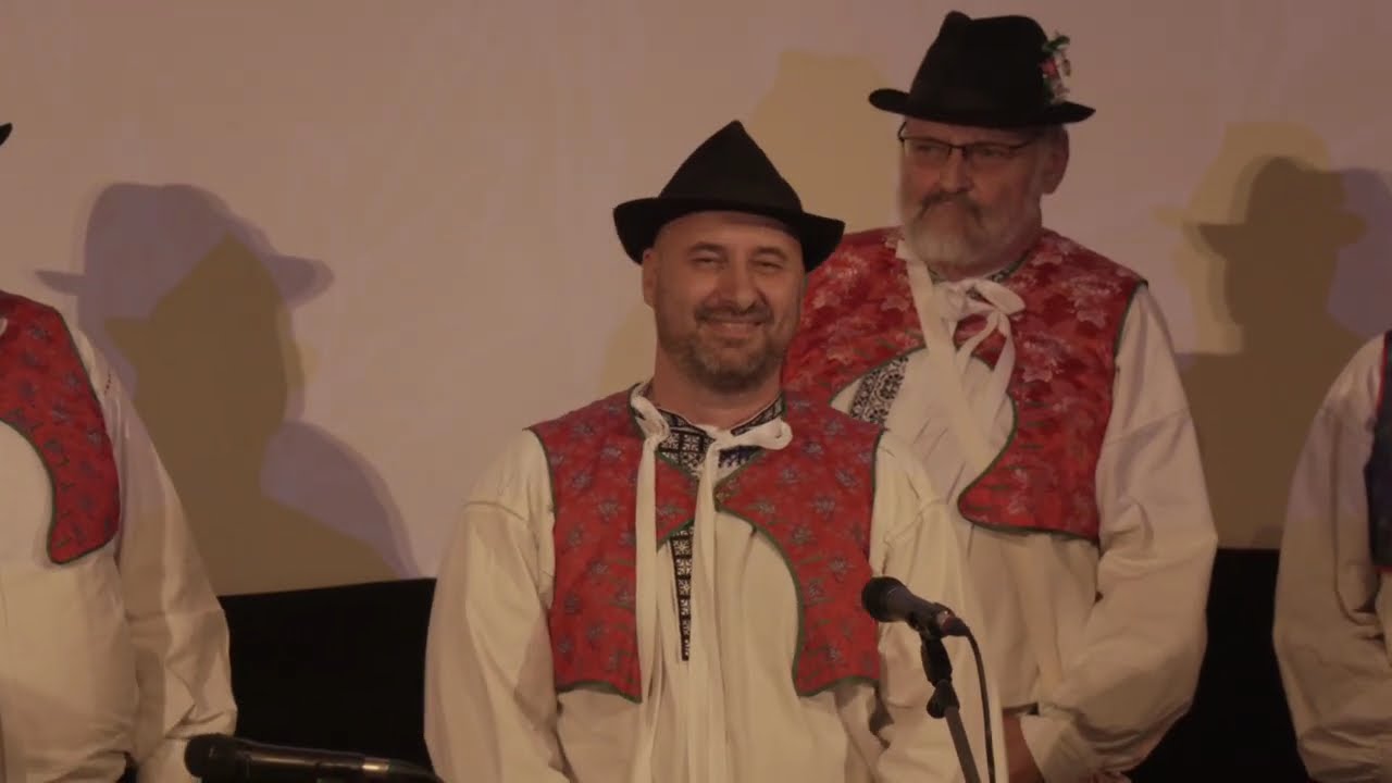 VESELÍ NAD MORAVOU-Ukázky z vydařeného pořadu PÍSNĚ POD RADOŠOVEM VYZPÍVANÉ (1.)