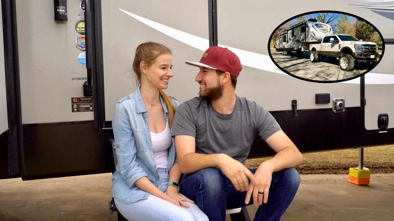 RV TOUR Fulltime Family of 5 with 3 BEDROOM'S (Coachmen Chaparral 373MBRB)