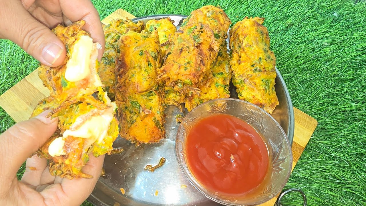 समोसा ब्रेड पकोड़ा सब भूल जाएंगे  जब ये चीजी पकोड़ा बनाएंगे cheese pakoda recipe 