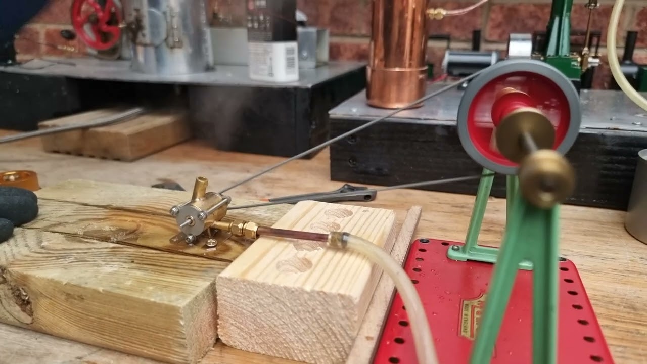 Miniature Chinese steam turbo model, first run.