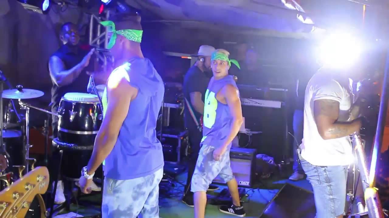 Black Style Tour 2015 - Carmop&oacute;lis SE -   Passa L&aacute; no Barraco