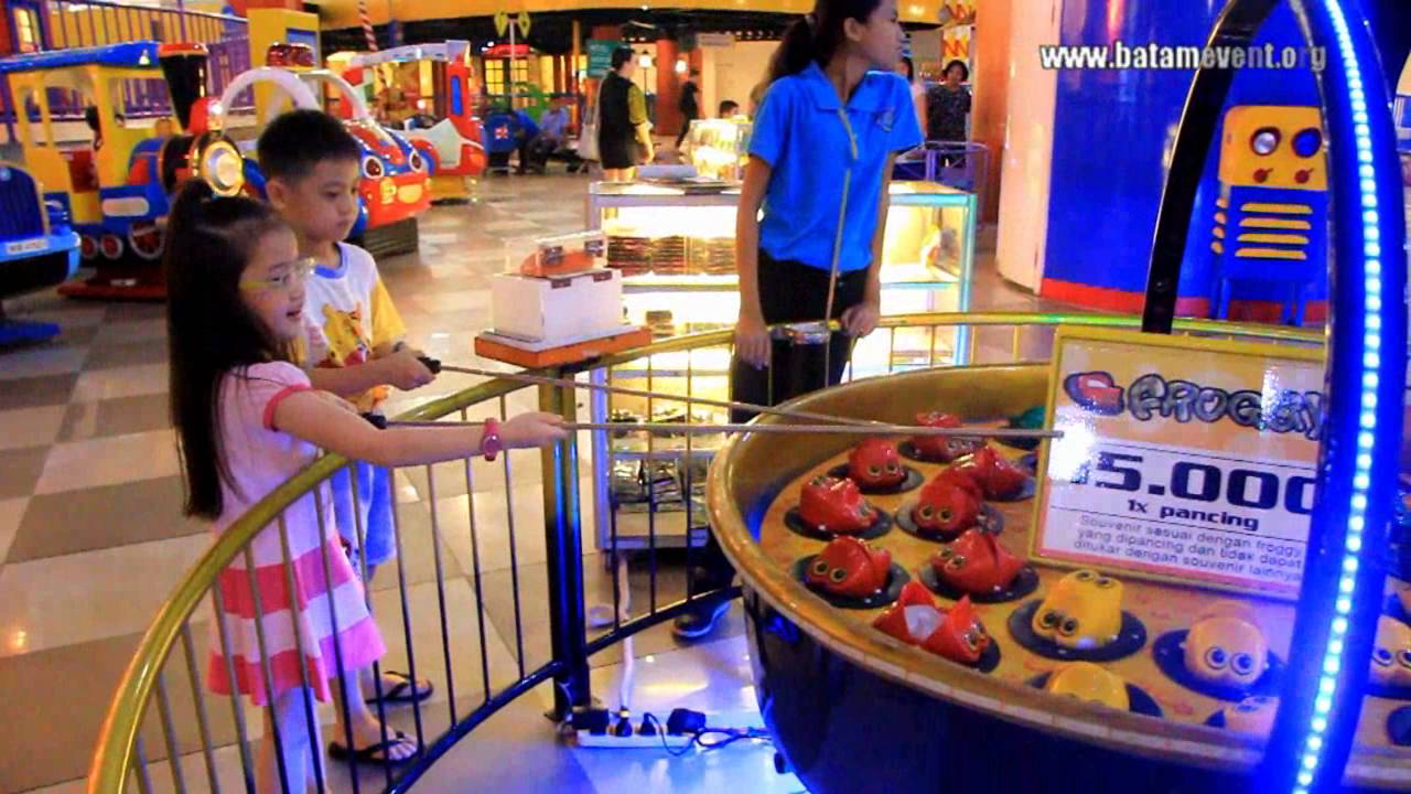 Wahana Bermain Nagoya CityWalk Batam