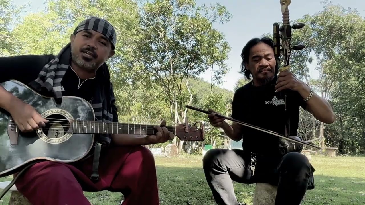 จากถนนสายหนึ่งถึงบ้านป่า:อ.อ้อ พู่กันบรรเลง/หว่างซอหวาน