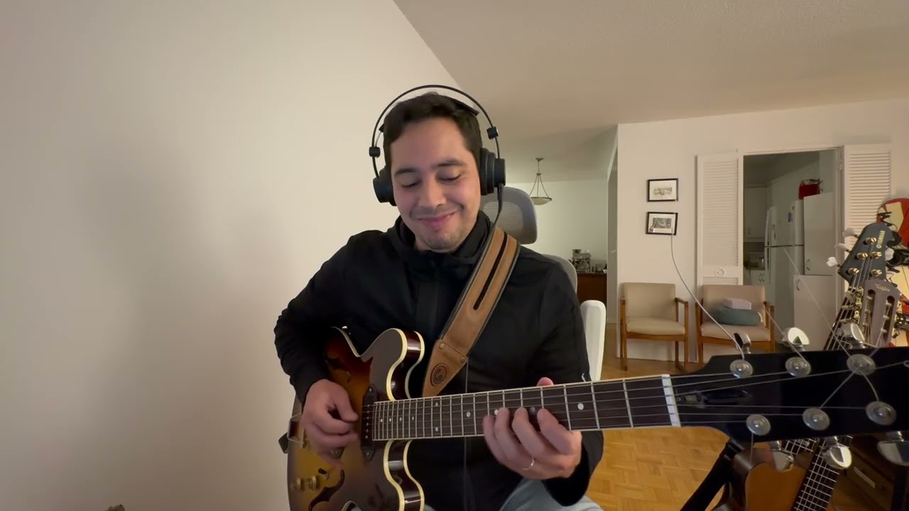 Jazz guitar practice with looper