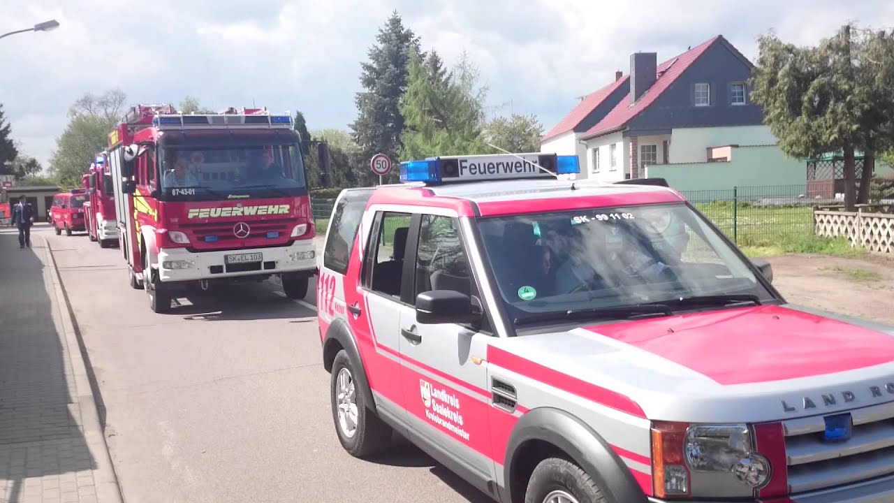 Feuerwehrumzug Ostrau / Saalekreis
