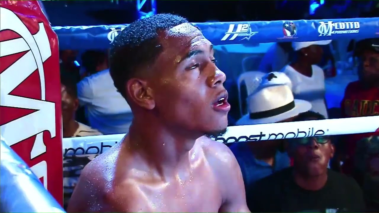 Yan Carlos Santana VS Marco Acevedo