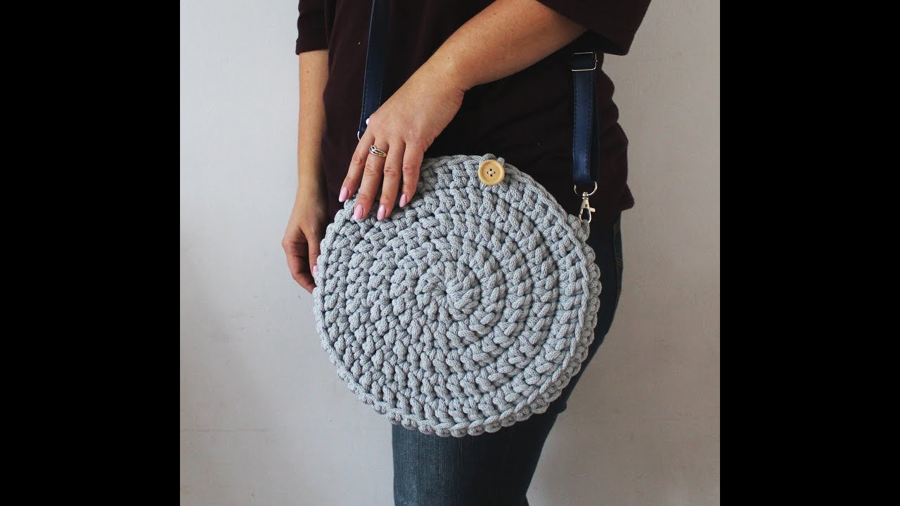 Okrągła torebka na szydełku. Round crochet bag.