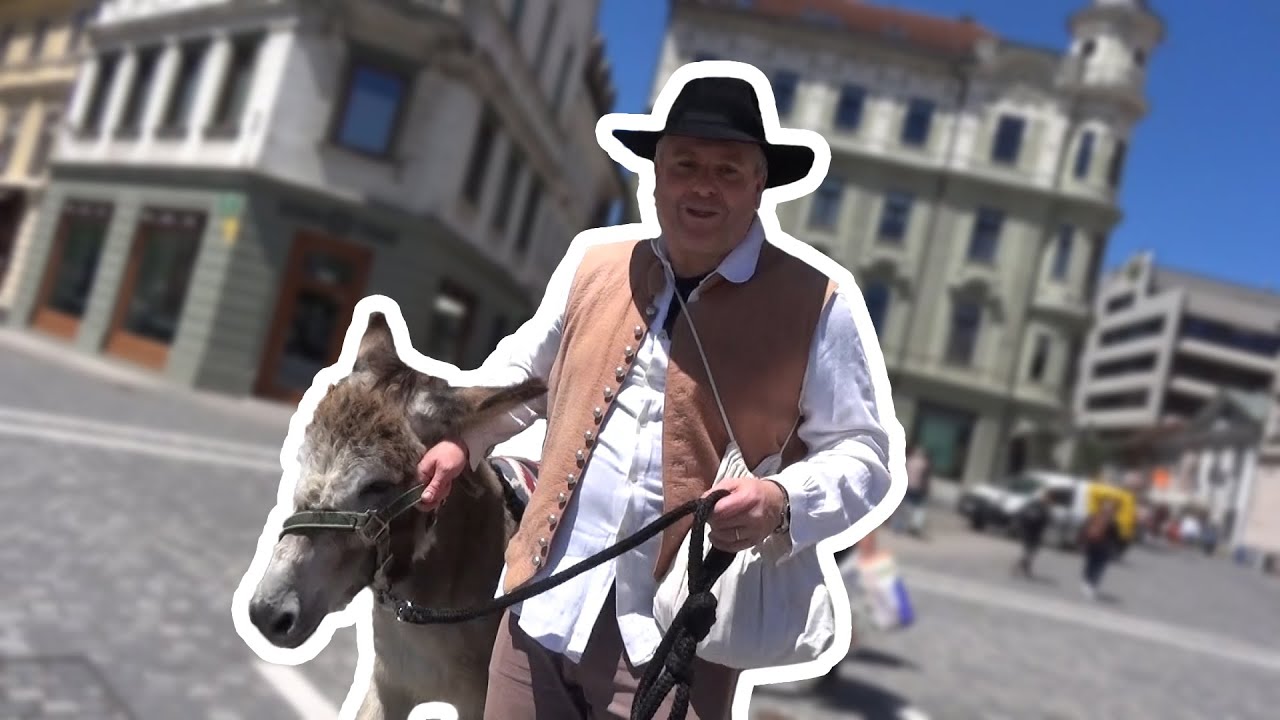 DEŽELAK KRPAN: Deželak junak je sprejel Gargamelov izziv in se ga v družbi osla pogumno lotil!