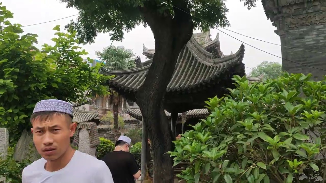 1000 years old mosque in China, Xi'an, #Juma, #Silk road #MuslimsInChina #ChineseMuslim #islam