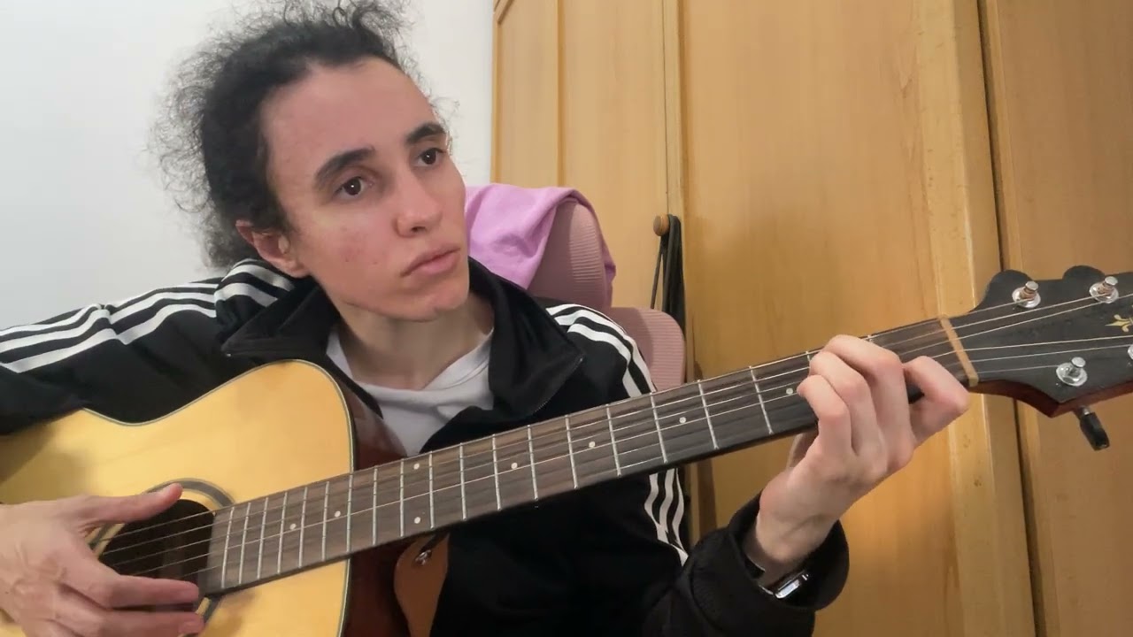 Day 743 with a guitar - just chilling 