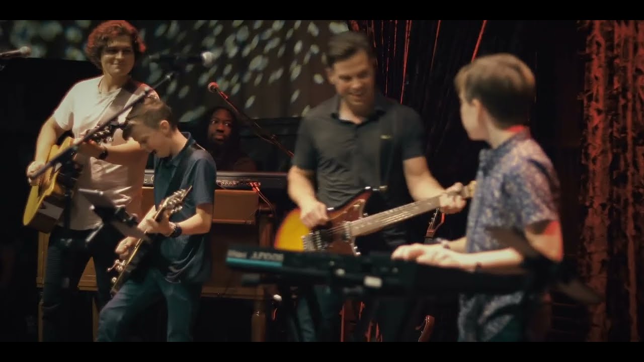 When I Grow Up (Live) - Featuring Jackson and Lincoln Thomas