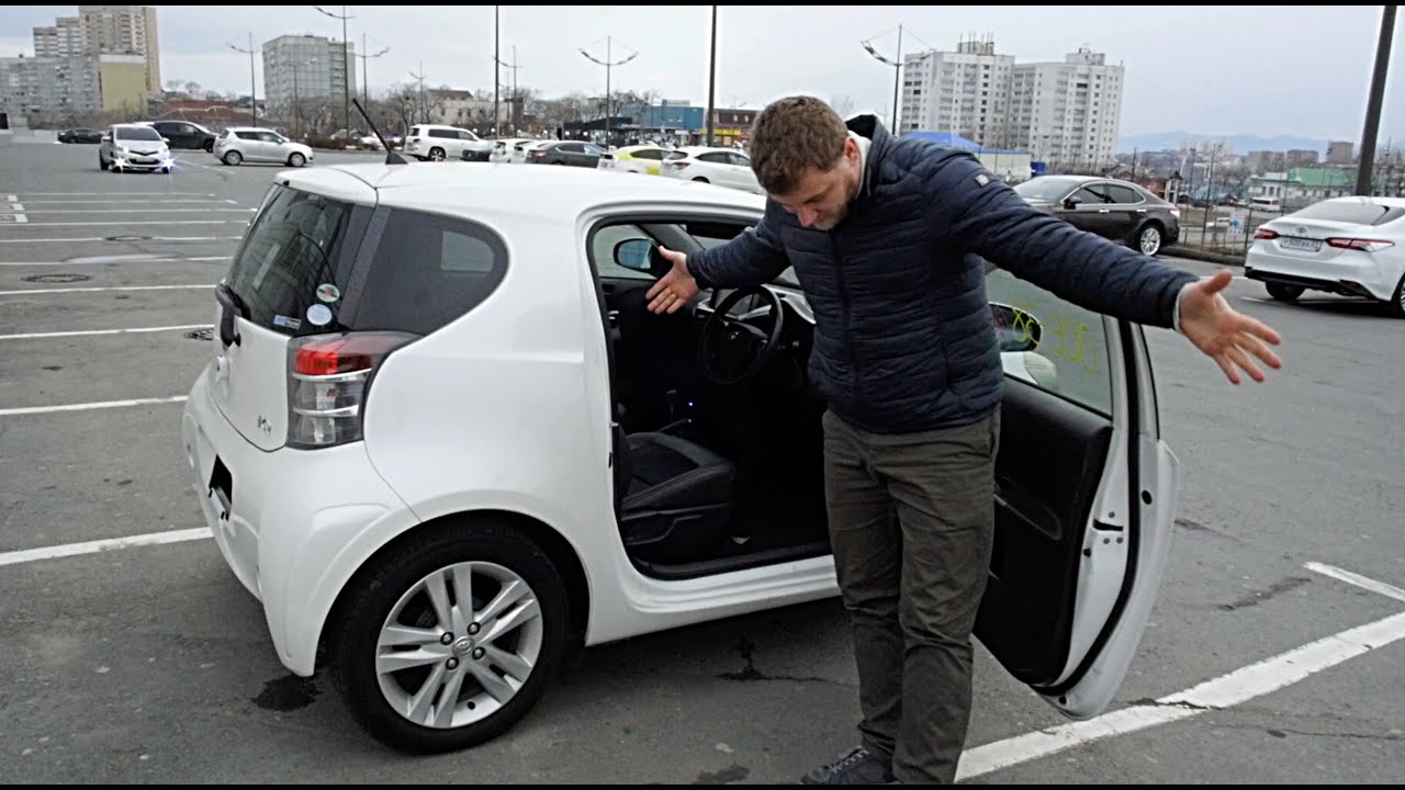 Трёхместная Toyota IQ 2015. Обзор самой маленькой Тойоты!