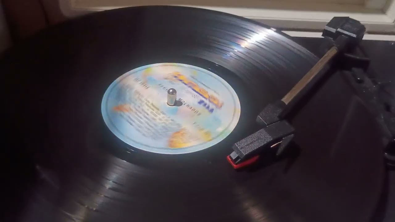 B. 8 - Fala (Secos & Molhados: 1973)