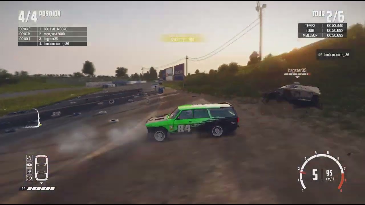 Il me retourne 3 fois sur 3 circuits la c'est la fois de trop après il à rouler super propre 🤣🤣