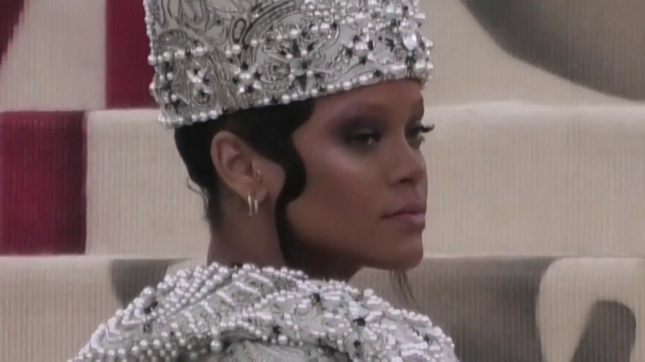 Rihanna at Met Gala 2018