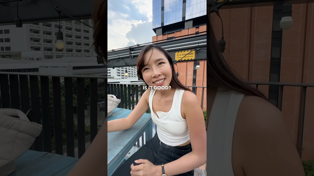 Coffee date with a Thai girl 🇹🇭