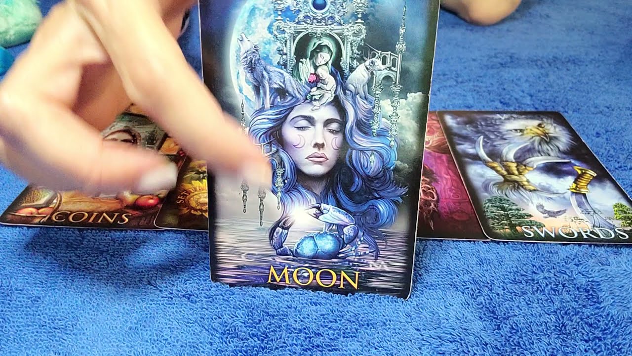 TAURUS - THEY'RE MISSING YOU A LOT! 💘 DECEMBER 2021 TAROT READING