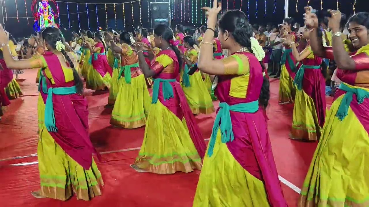 இரு பெண்கள் பாடும் அருமையான பாடல்அம்மன் கலைக்குழு தொப்பம்பட்டி 