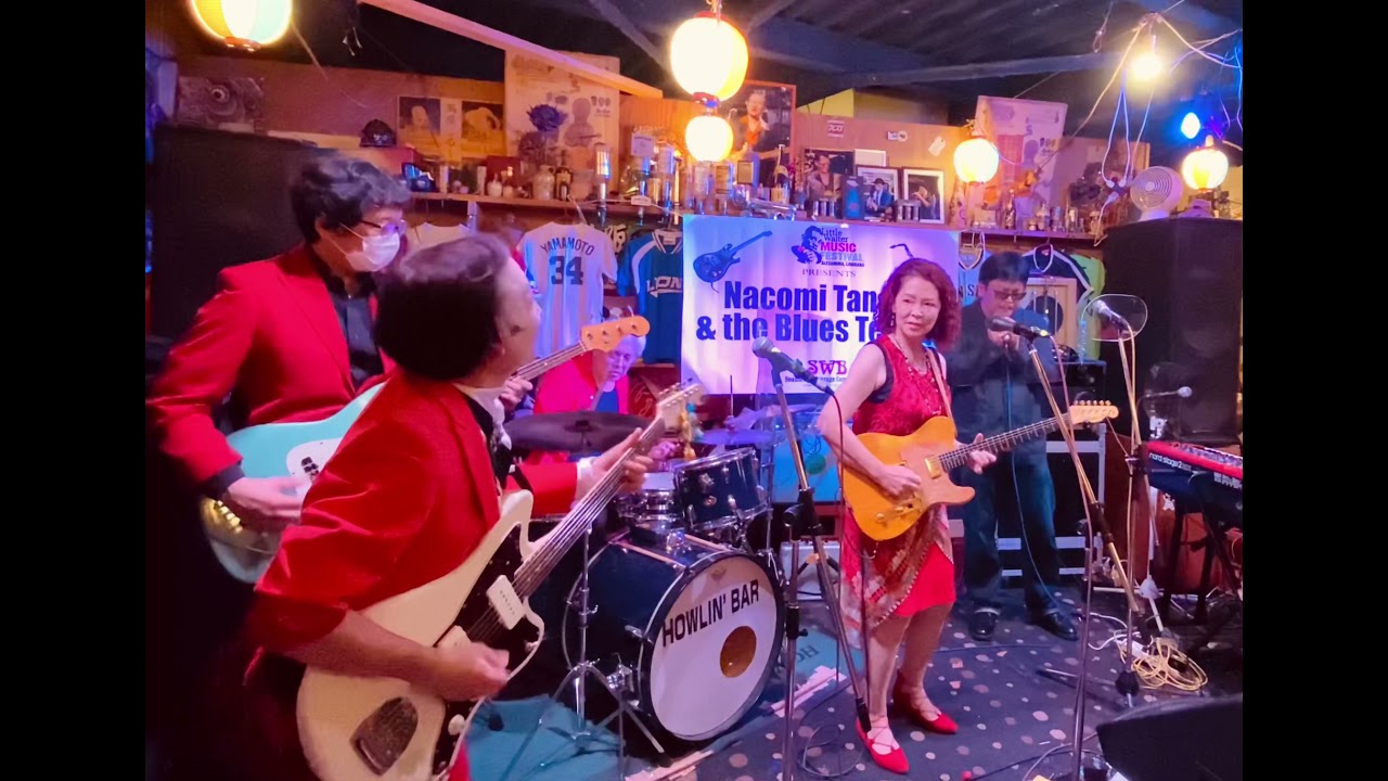 I’m a woman in Blues. Nacomi and The Blues Temple
