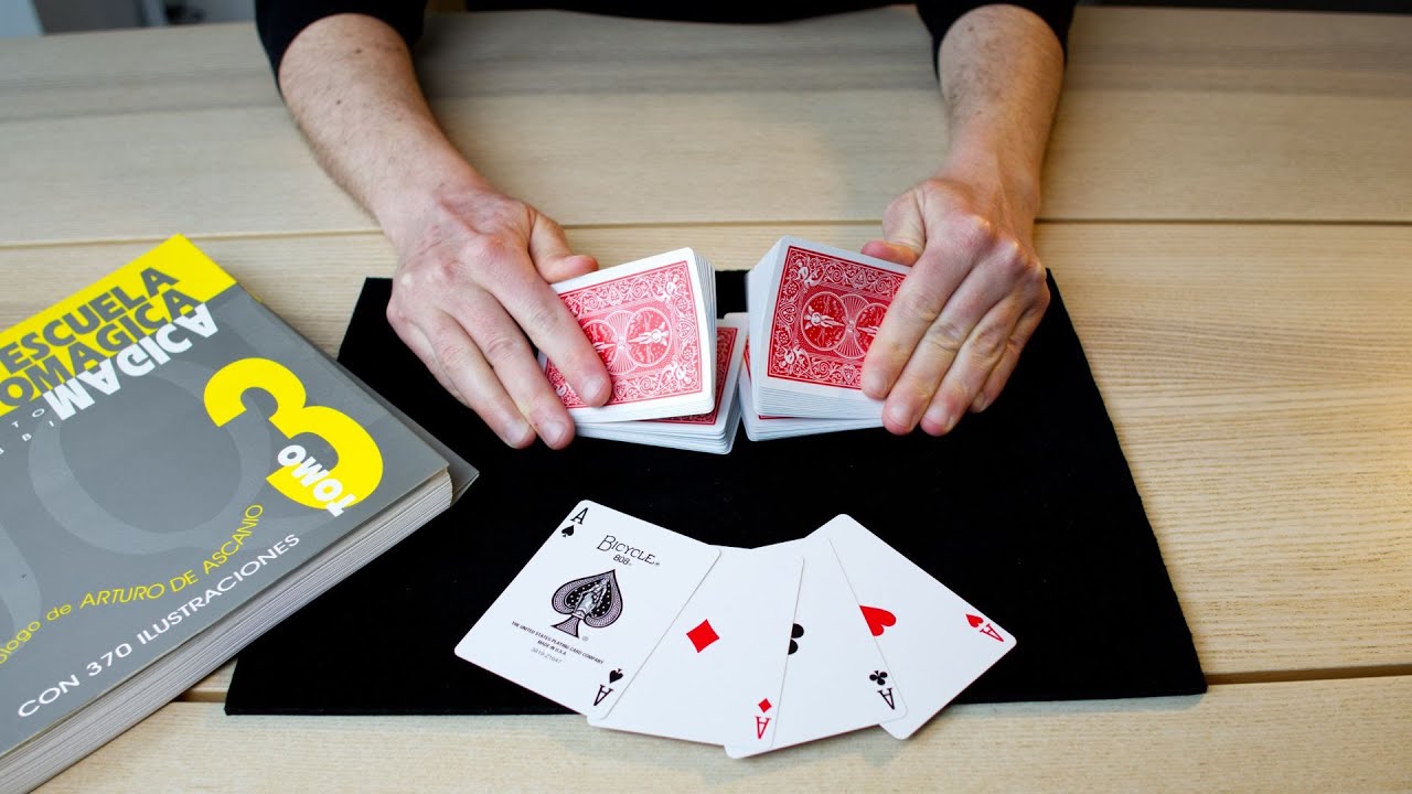 El increíble control de 4 ases que estaba olvidado en este libro