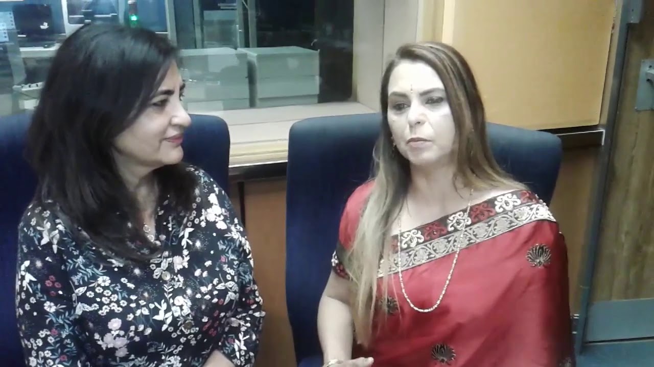 Life & Style : Dressed in a sari Judy Umraw climbed Mount Kilimanjaro