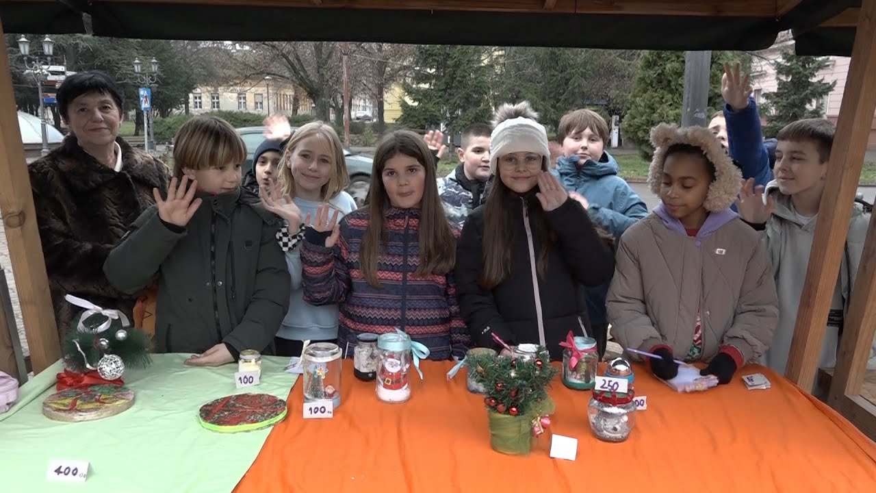 22 12 2025 Vrbaski učenici novogodišnjim bazarom pokazali humanost