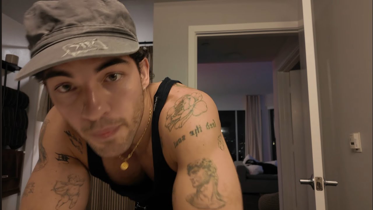 VLOG ( CREATING A BRAND / EVENTS / HIKING / DINNER)