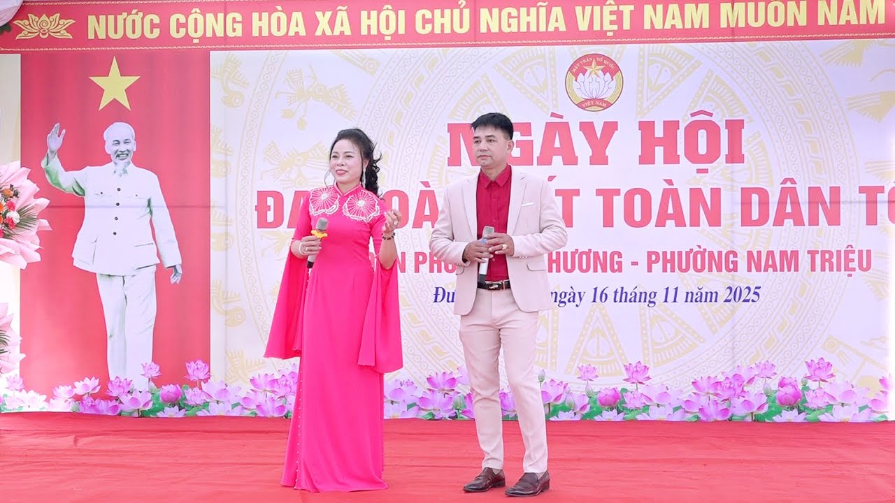 TRÊN CÔNG TRƯỜNG RỘN TIẾNG CA - HOÀNG HIÊN & PHƯƠNG THUÝ