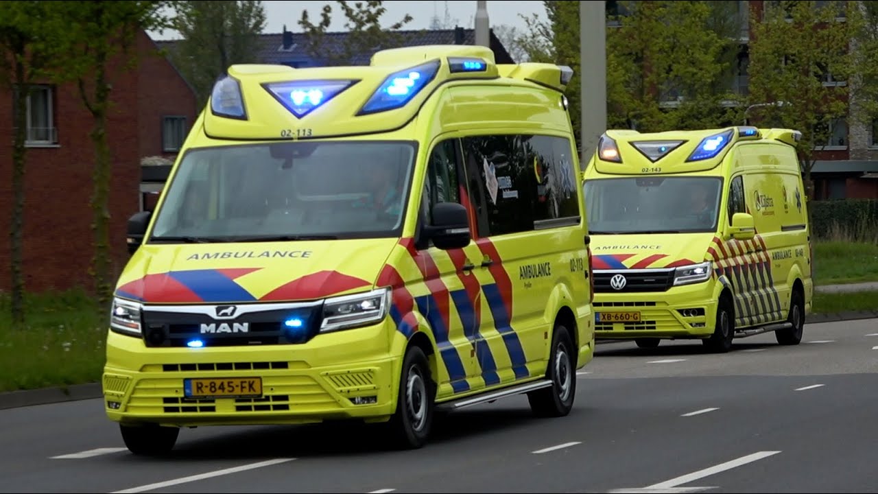 [Fiamm- & Kapotte Martinhoorn] Otaris Ambulances & Politie Noodhulp B-klasse met spoed in Leeuwarden