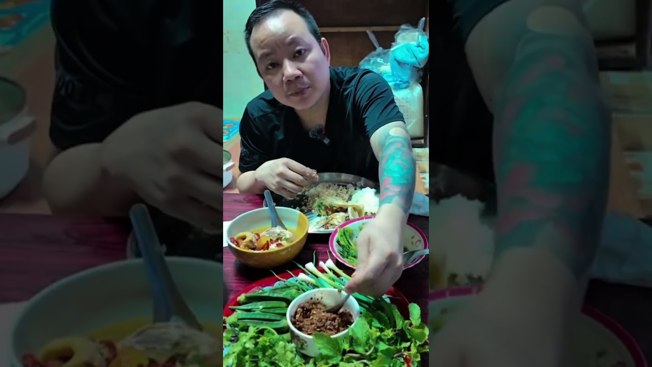 ကဲ စားမယ်ဝါးမယ် ကပ်ကဒစ် ငါးအရည်သောက်စမ်းနဲ့ ငပိထောင်း လိုက်မှလိုက် 