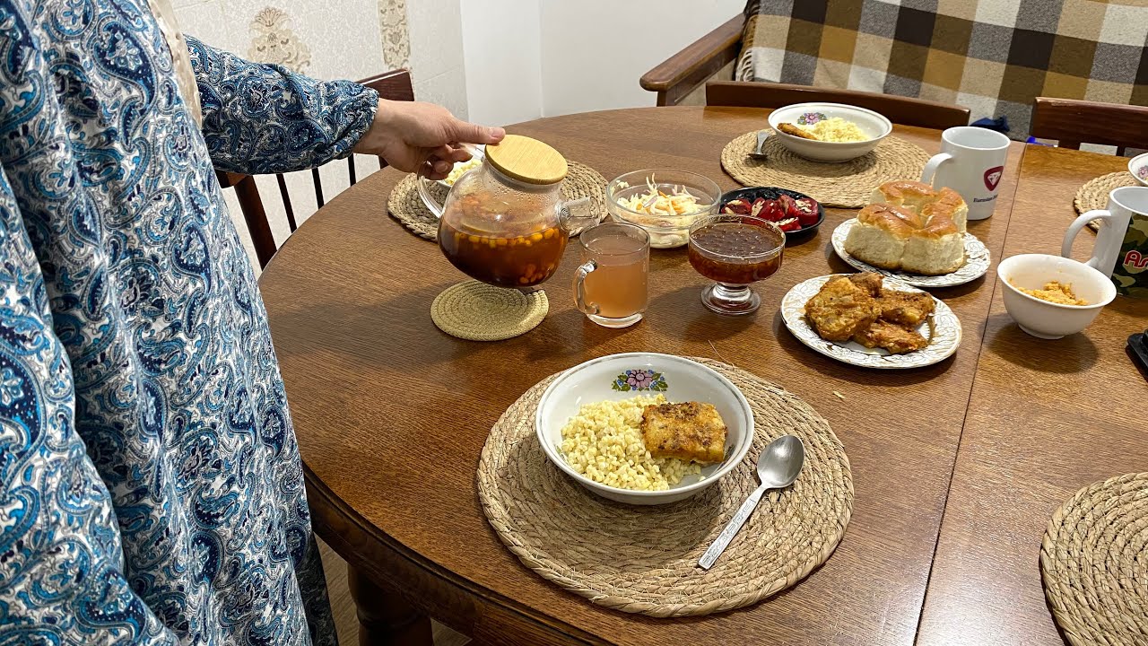 The art of slow living. Cozy november days. Afghan omelette recipe