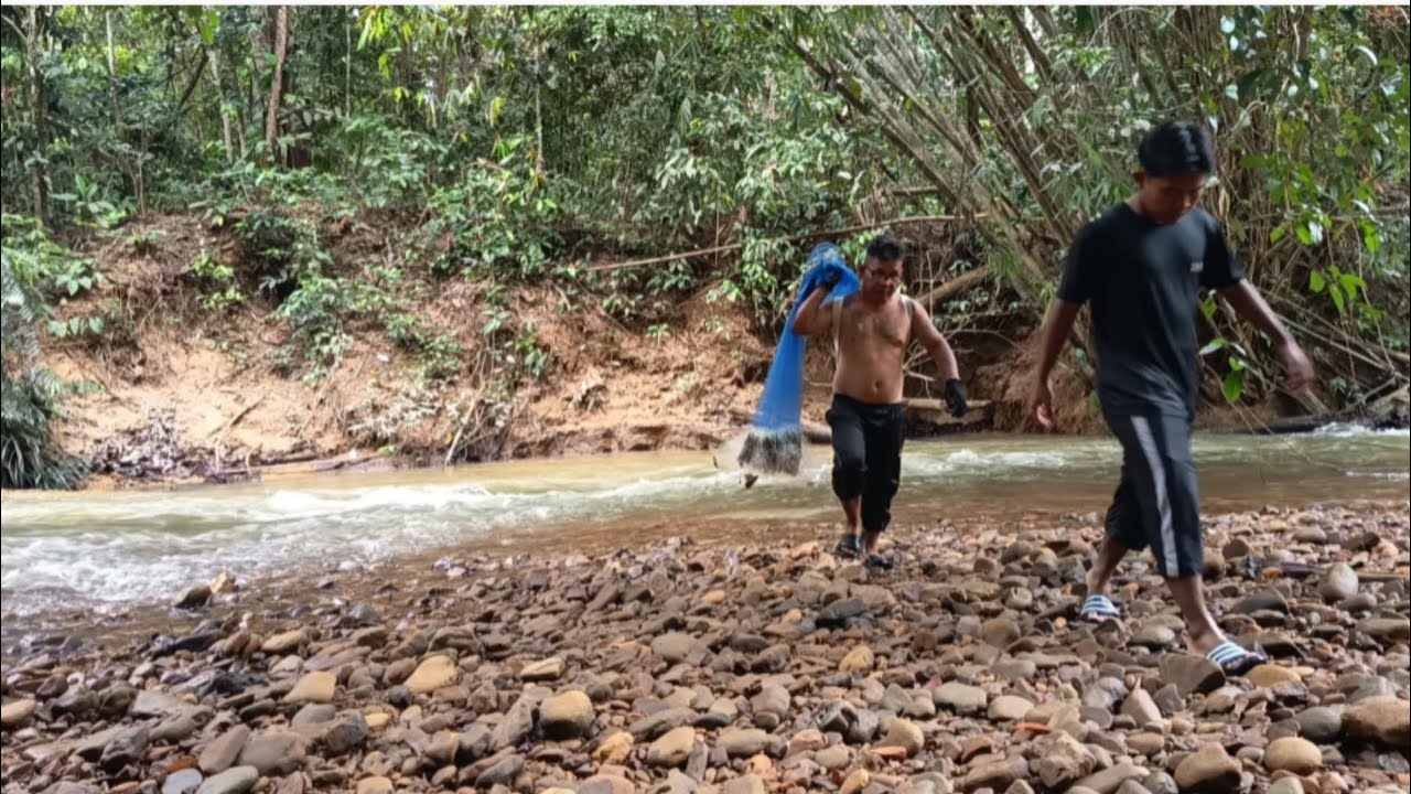 PETANG SAMPAI DI KAMPUNG KAMI 2 GRUP TERUS MEMBURU 💪🙏