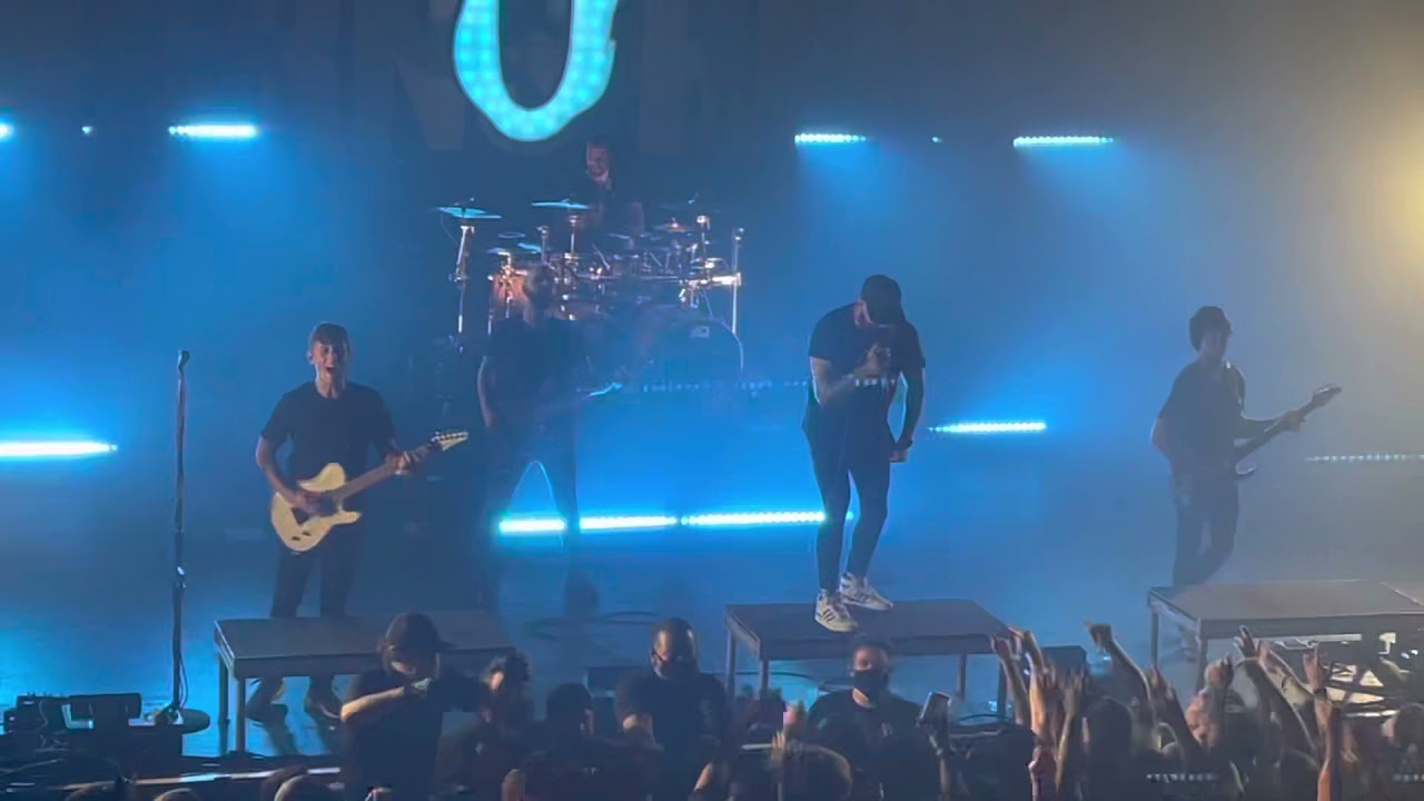 August Burns Red - Defender (Live)