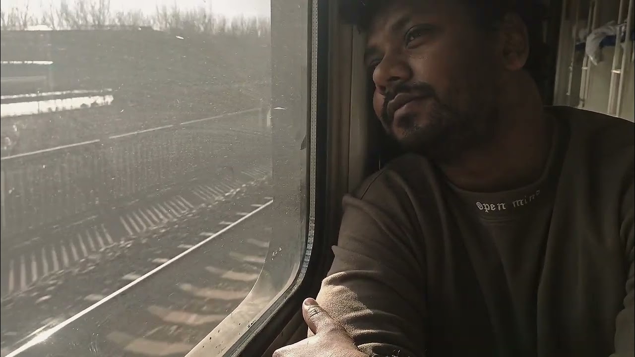 Kaise Batayein Kaun Ho Tum | Heart Touching Urdu Poetry | Sad Romantic Nazm #poetry #poetrylovers