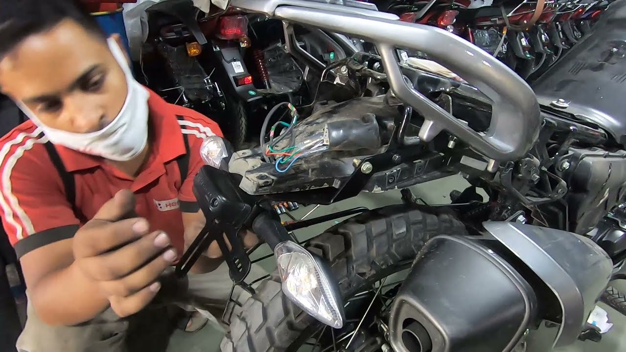 Modifications on Xpulse 200 - Tail Tidy and Headlight Grill #xpulse200 #mods - Vlog 08