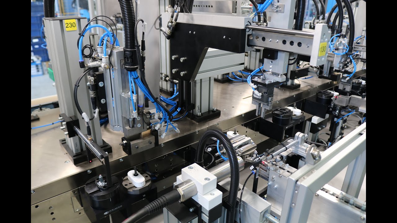 Automatic assembly machine for window handles