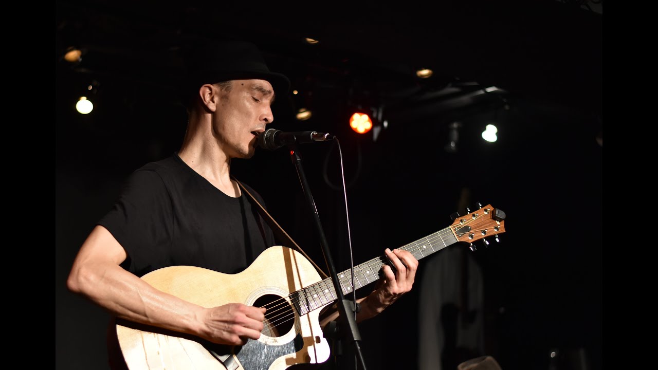 Ne t'en va pas - Live