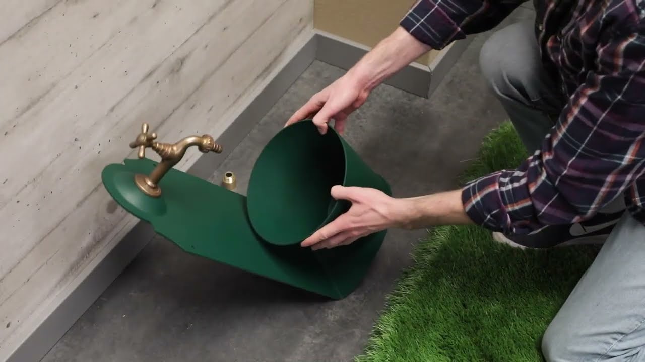 INSTALLAZIONE FONTANA A PARETE 42/PR