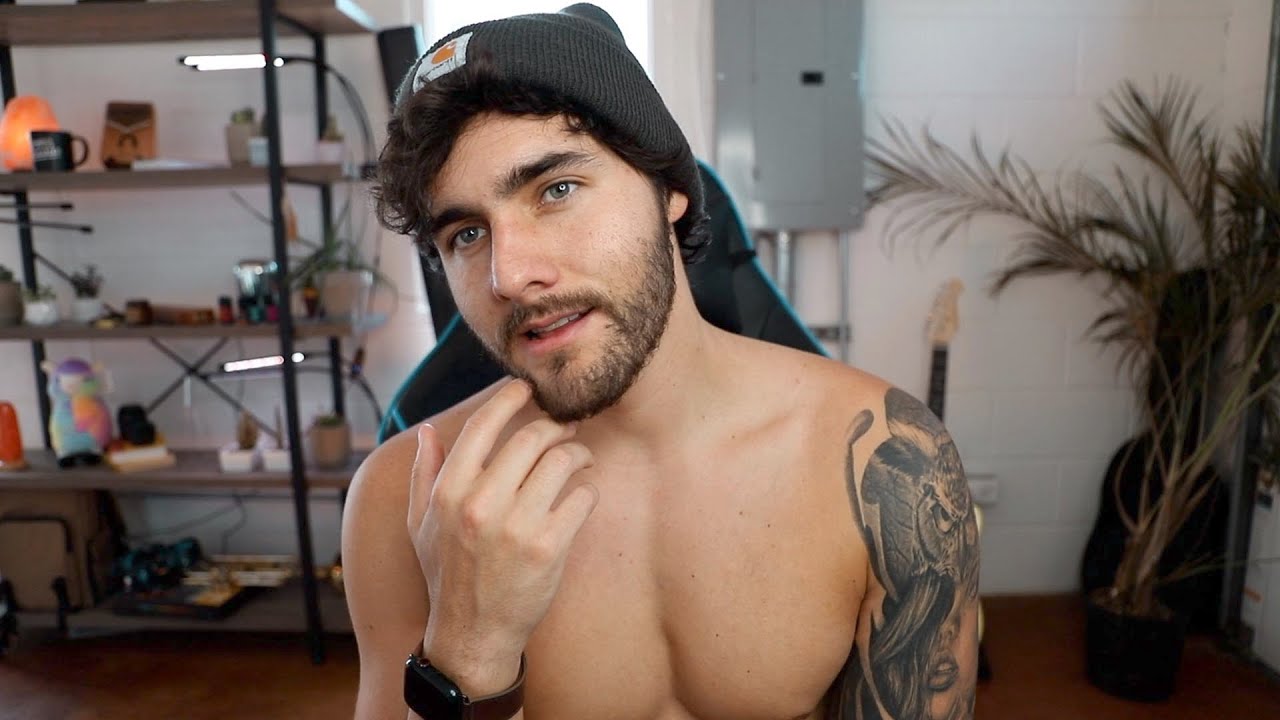 ASMR Rubbing My Beard On Your Face - Male Whisper - GaySMR - Beard Scratching Up Close