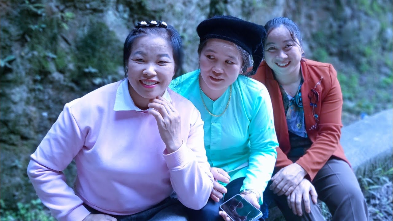 Đàm nga + nông xuyến+ hồng thơm hát tào lao vui vẻ mời mọi người cùng nghe ạ 