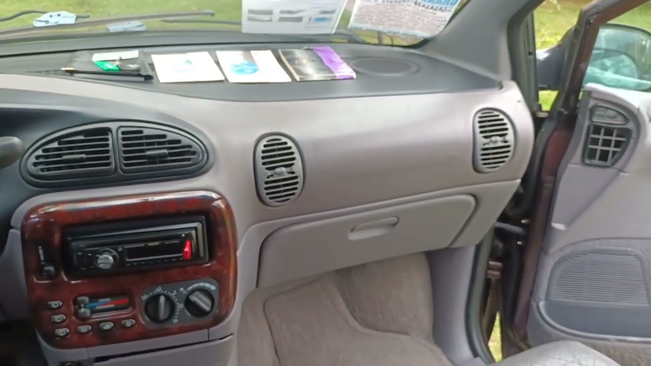 Grand Caravan 2000 Automática 7 Lugares Ar DH Couro Airbag Raridade Só 29.990 Troco/Passo Cartão 18X