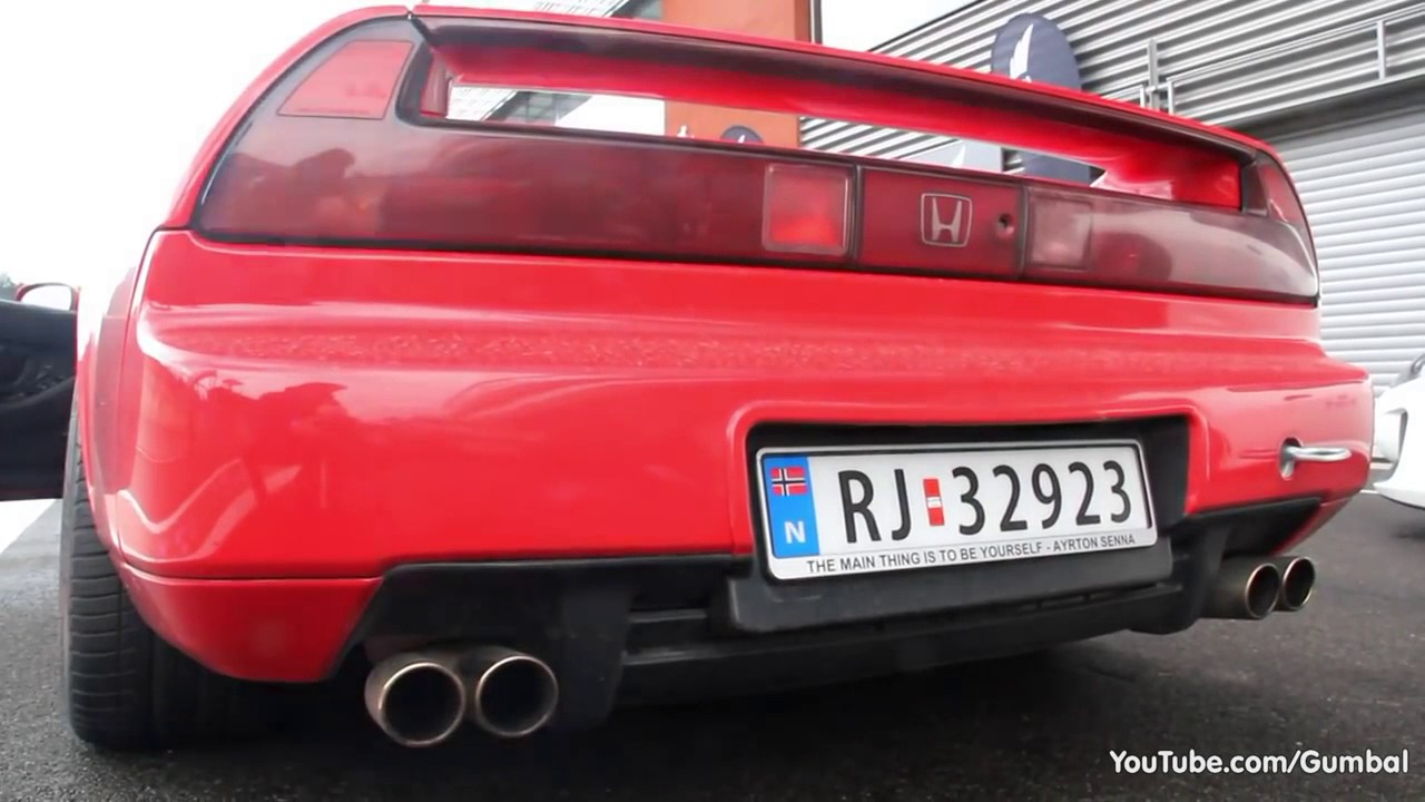 Bmw M3 E46 VS Acura (Honda) NSX